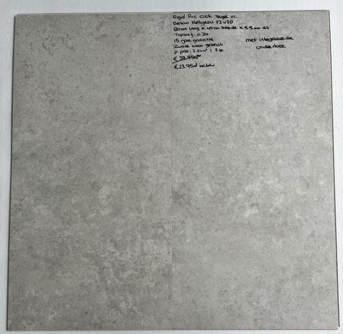 Pvc click Grote Tegel Beton Hellgrau met intgreerde ondervloer - Afbeelding 7