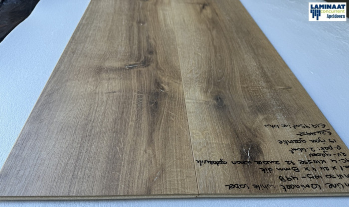Laminaat Monviso Eik Bruin 24cm breed €19,95p/m2 - Afbeelding 4