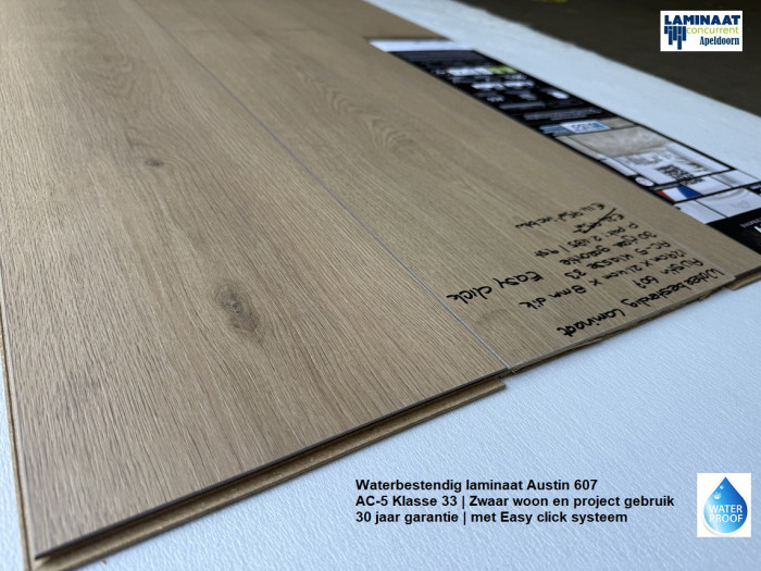 Waterbestendig laminaat Austin 607 Natuur Eik €14,95p/m2 - Afbeelding 3