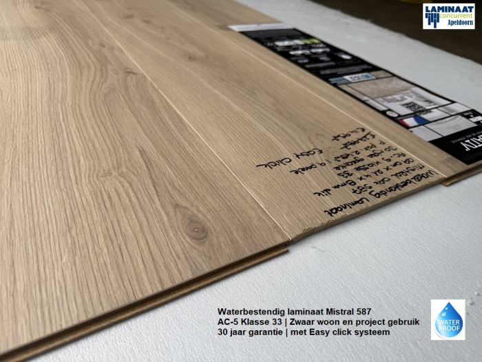 Waterbestendig laminaat Mistral Oak 587 €14,95p/m2 - Afbeelding 4