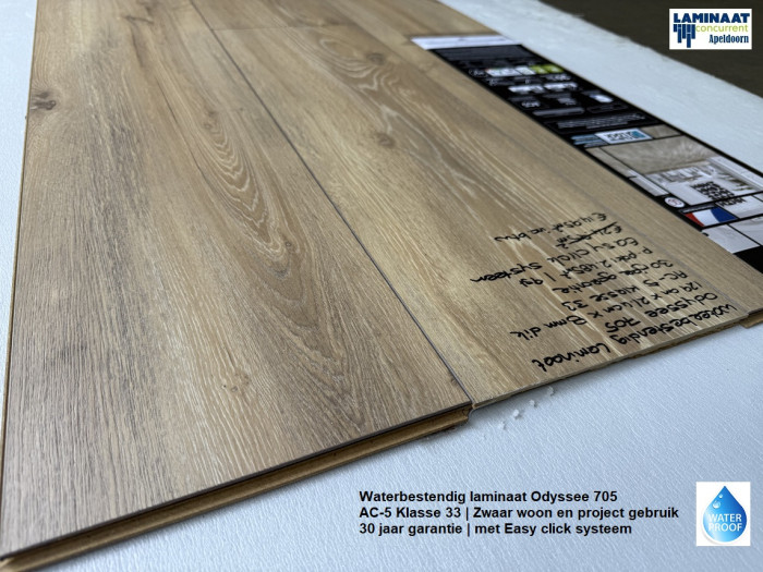 Waterbestendig laminaat Odyssee Oak 705 €14,95p/m2 - Afbeelding 4