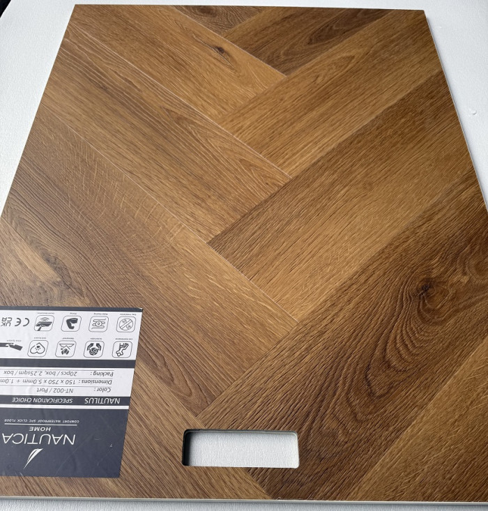 Visgraat Pvc click Port Oak Bruin met integreerde ondervloer €29,95p/m2 - Afbeelding 4