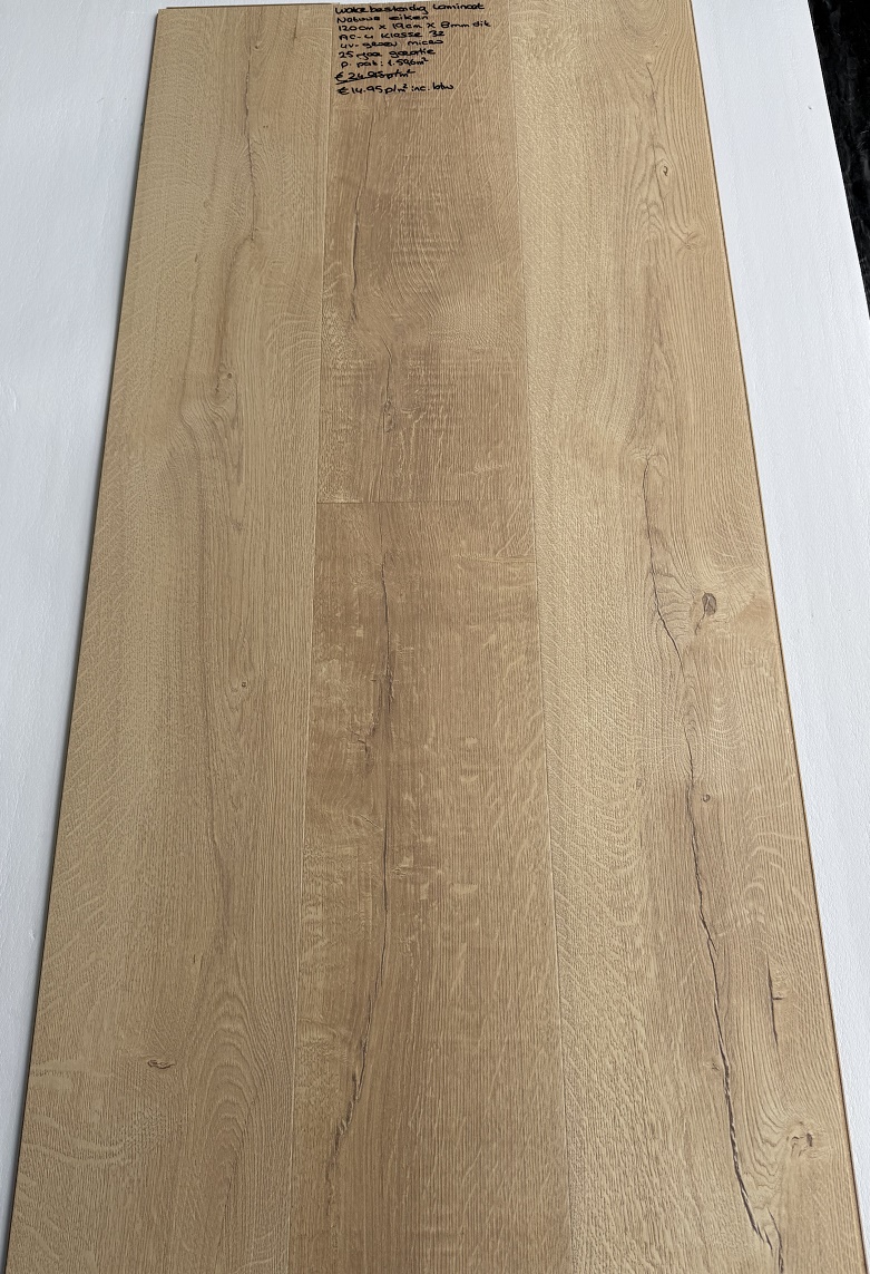 Waterbestendige Laminaat Natuur Eik Light 8mm €14,95p/m2 - Afbeelding 4