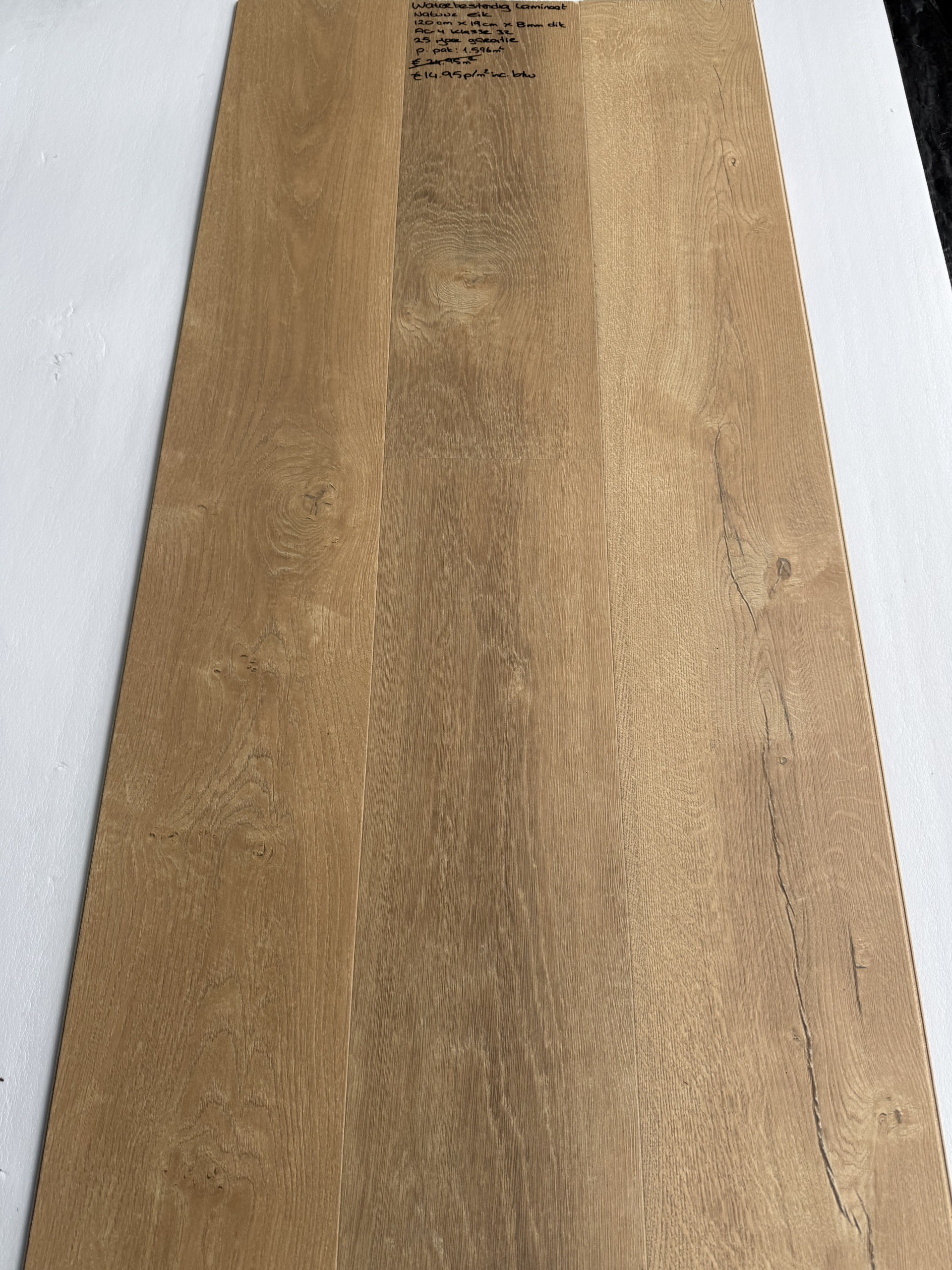 Waterbestendige Laminaat Warm Eiken Natuur €14,95p/m2 - Afbeelding 4