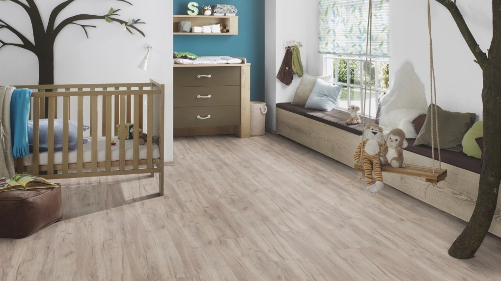 42m2 Laminaat XL Grey Craft oak 24cm bred 8mm dik = €335 - Afbeelding 3