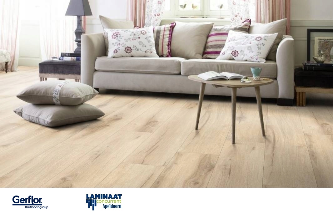 26,76m2 Plak Pvc Cedar Pure XL lang plank = €132 incl.btw